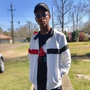 Meet your Posher, Chaz